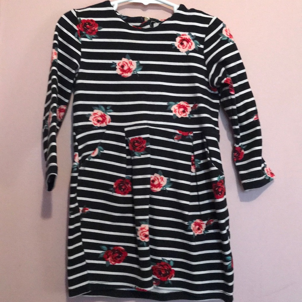 Girl dress